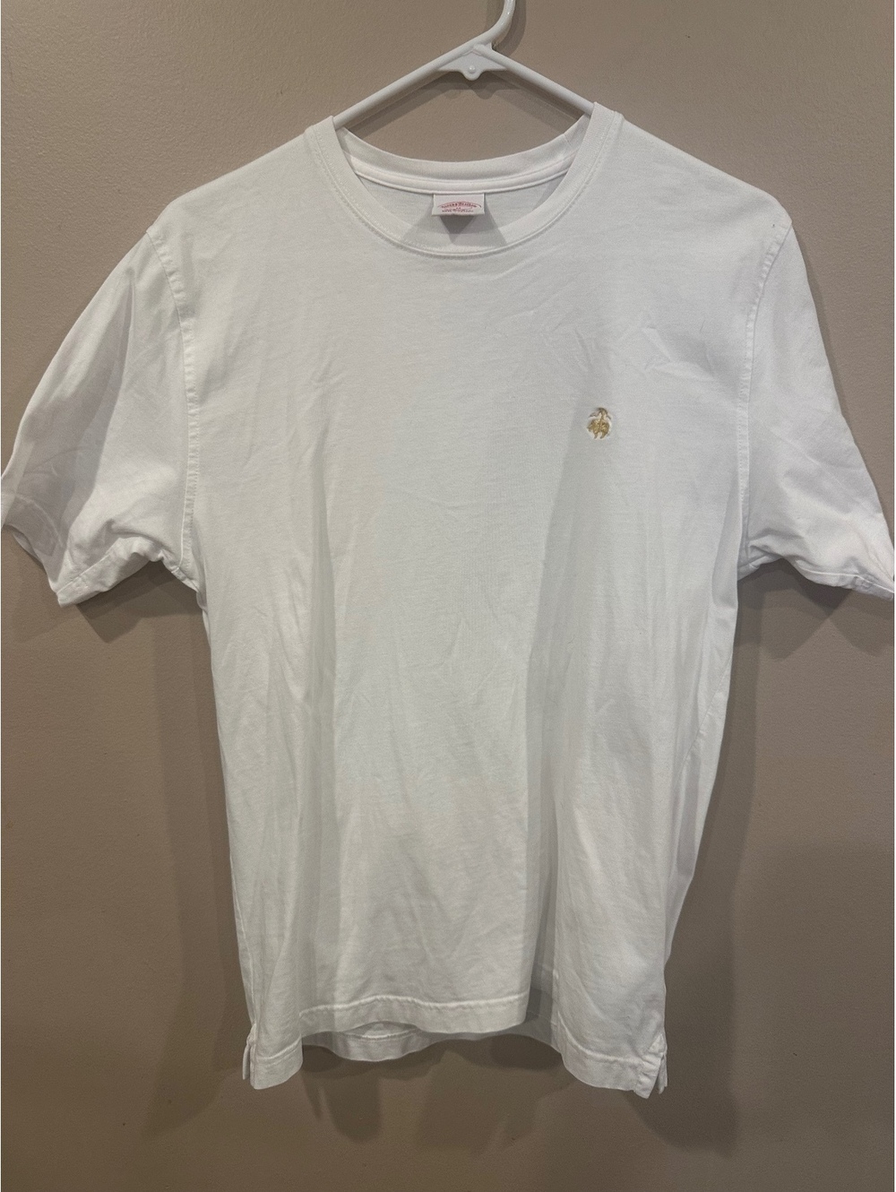 Brooks brothers men medium white shirt embroidered cotton crewneck Golden Fleece